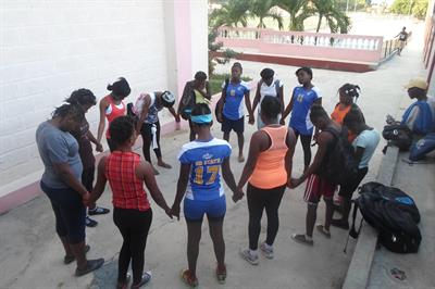 Women's huddle Women's huddle