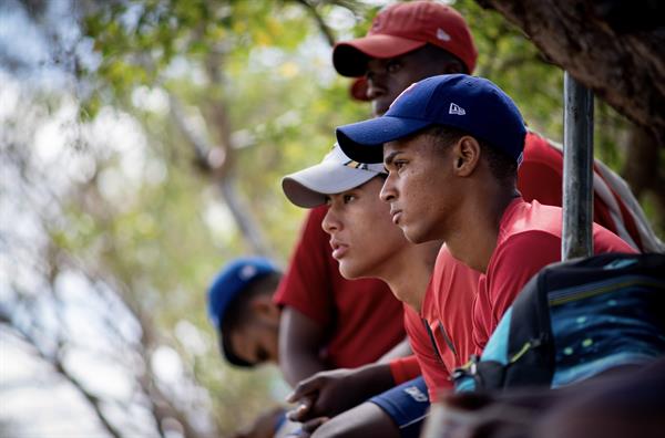 LHPhoto_DR-13 LHPhoto_DR-13