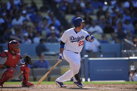 Gonz_follow_0525_JO Gonz_follow_0525_JO